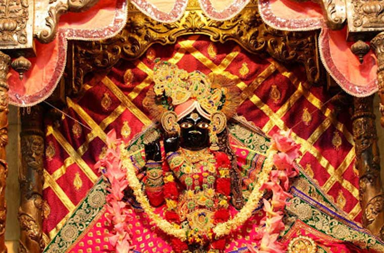 1515587048_Banke-Bihari-Vrindavan2